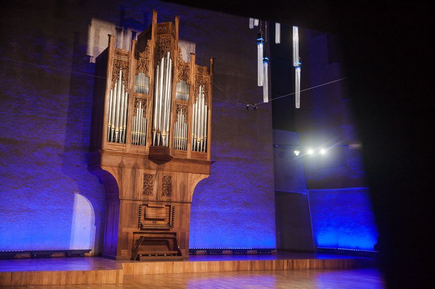 organ-nccmitw-n_qO_wg.jpg